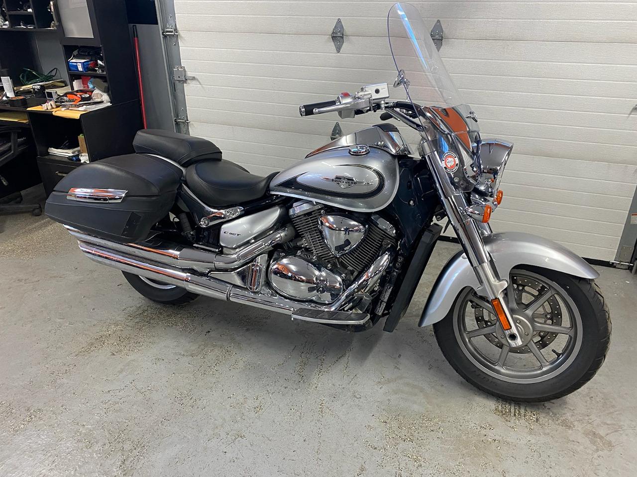 2019 Suzuki Boulevard 