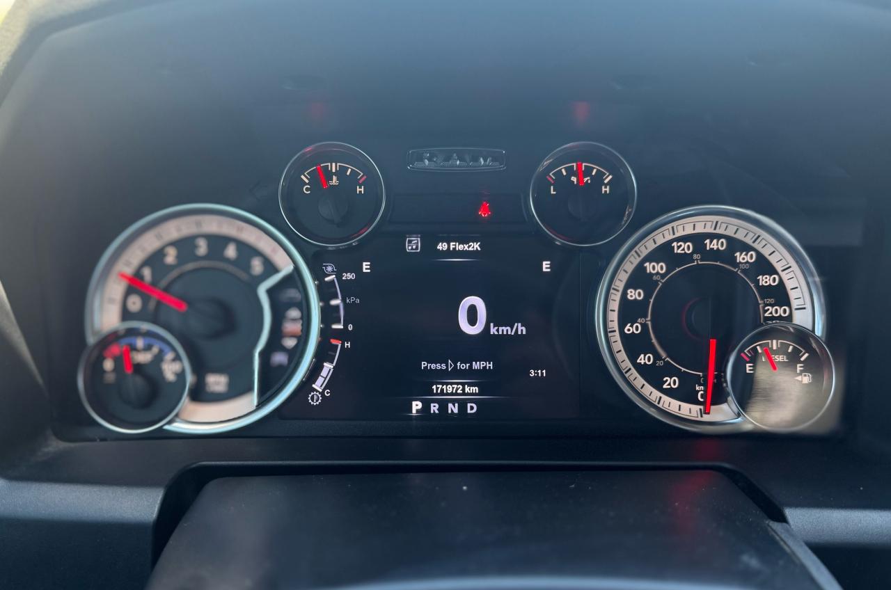 2017 RAM 2500 4WD CREW CAB 149" SLT Photo15