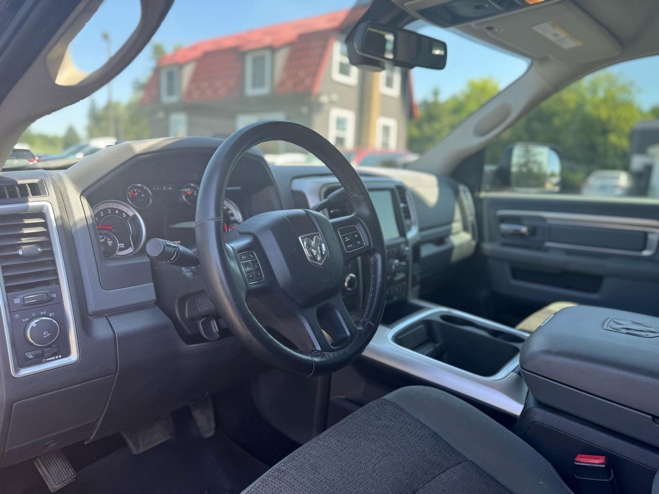 2017 RAM 2500 SLT Photo