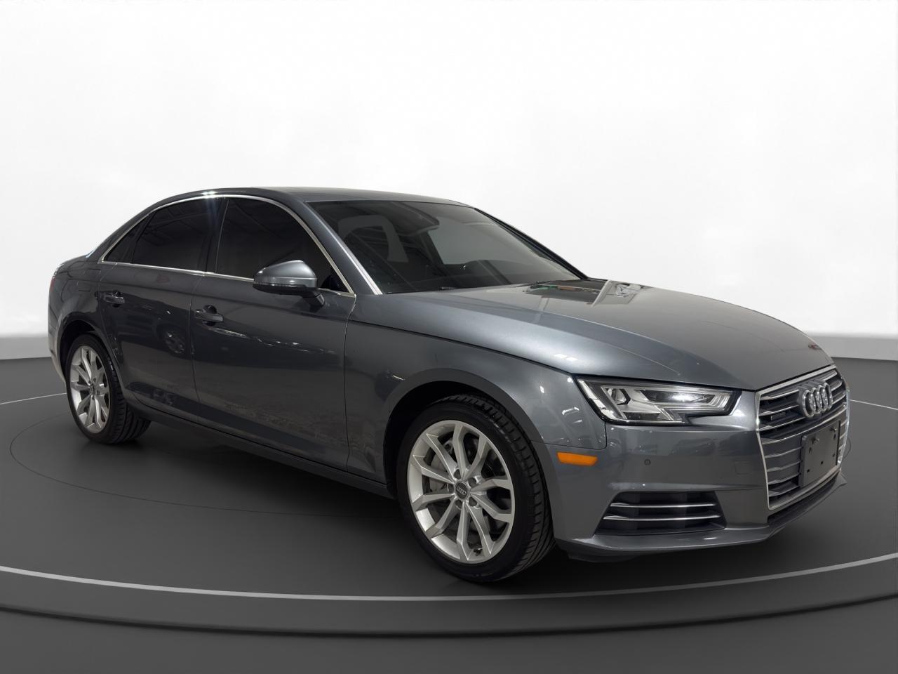 2017 Audi A4 2.0T Progressiv quattro Sedan Photo2