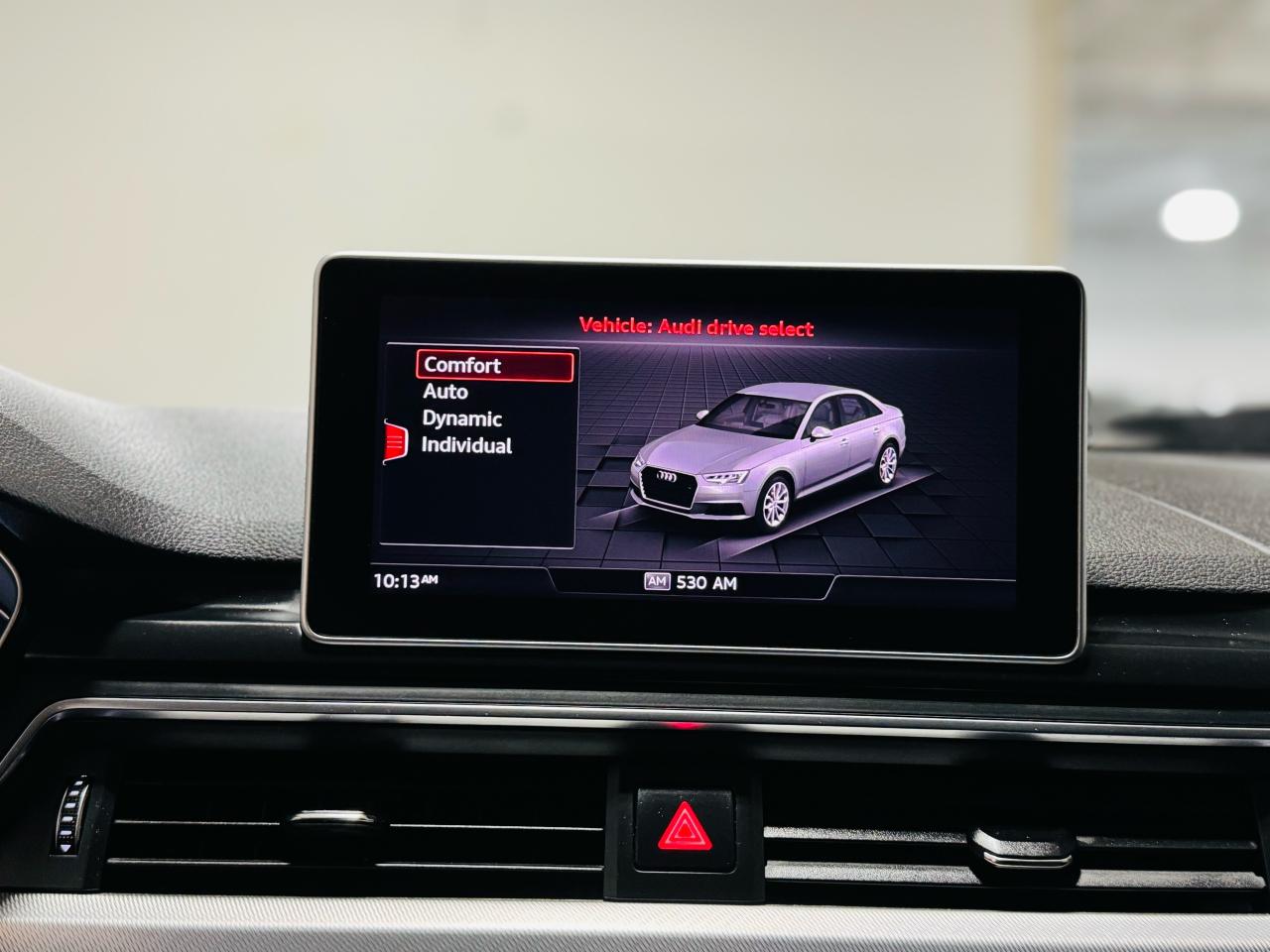 2017 Audi A4 2.0T Progressiv quattro Sedan - Photo #23