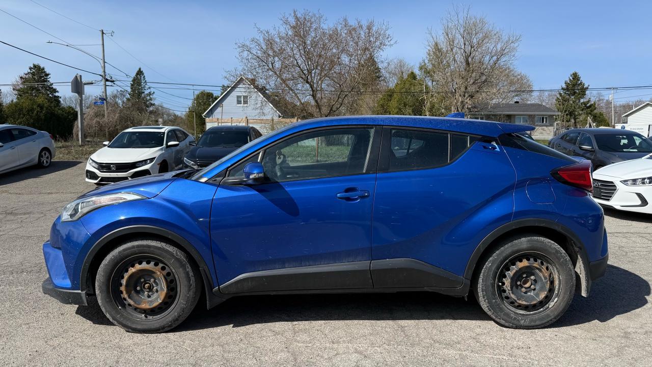 2019 Toyota C-HR LE - Photo #3
