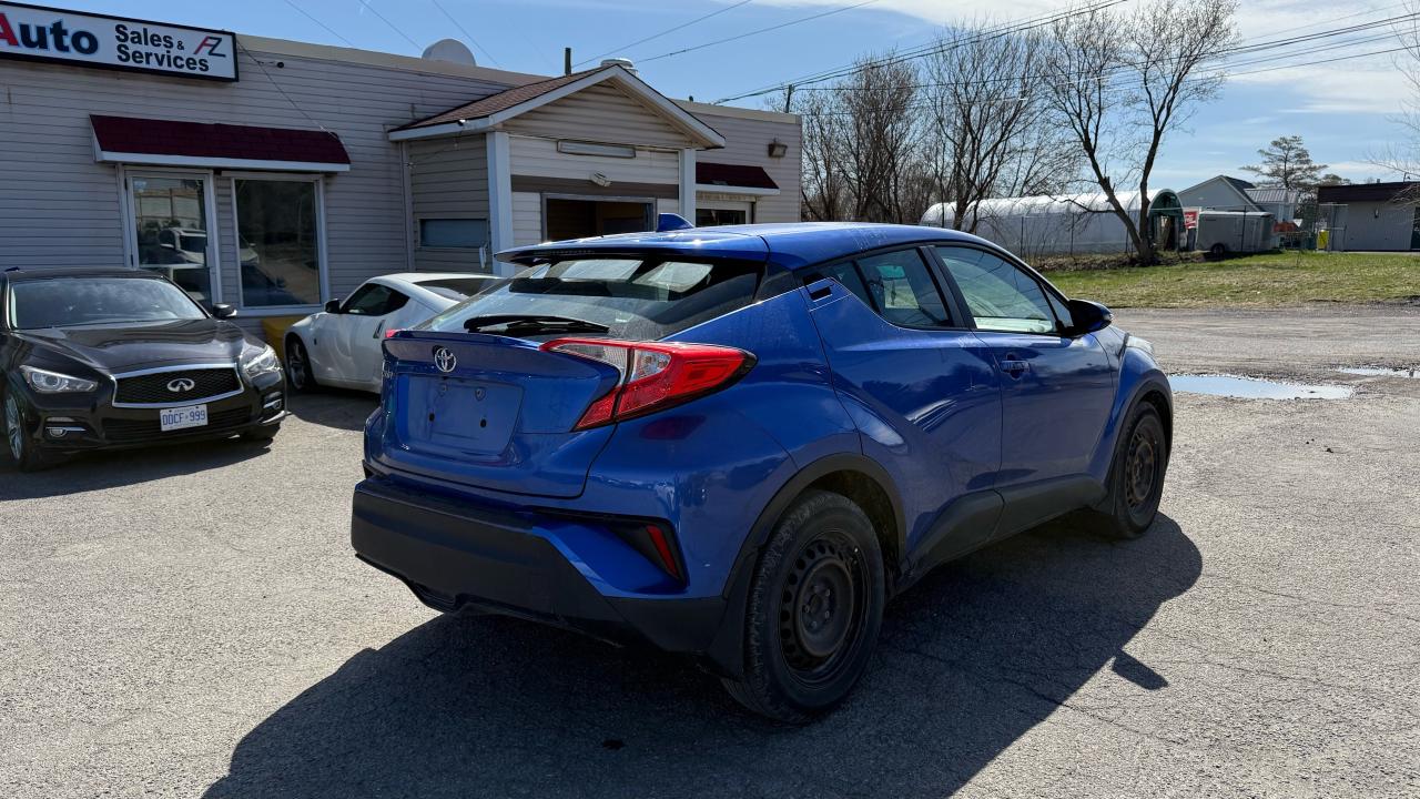 2019 Toyota C-HR LE - Photo #6