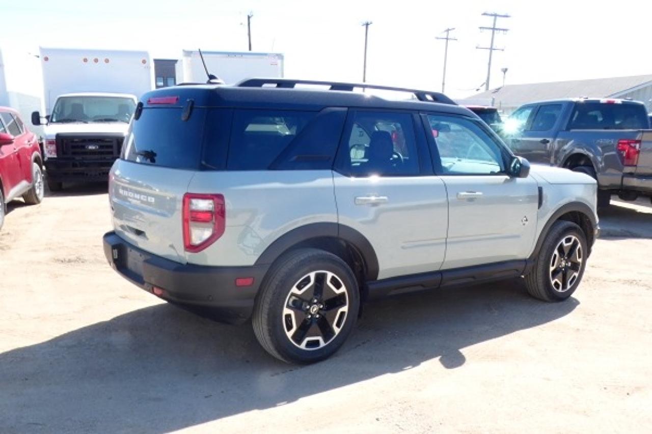 2024 Ford Bronco Sport Outer Banks 4x4 w/Htd L.wrap, S/R, BUC - Photo #6