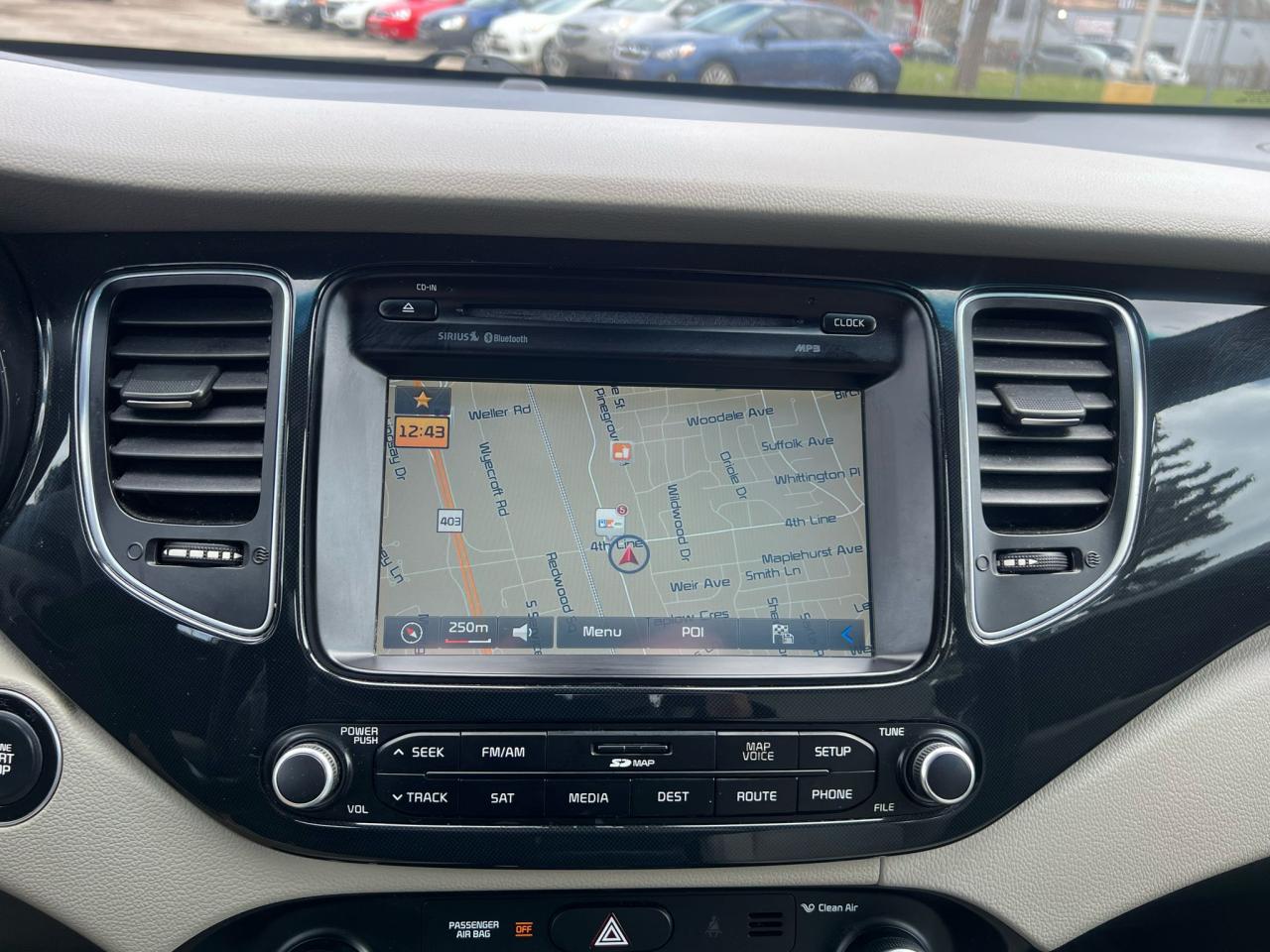 2015 Kia Rondo AUTO 7PASS NAVI SUNROOF BACKUP CAM HEATED SEATS - Photo #21