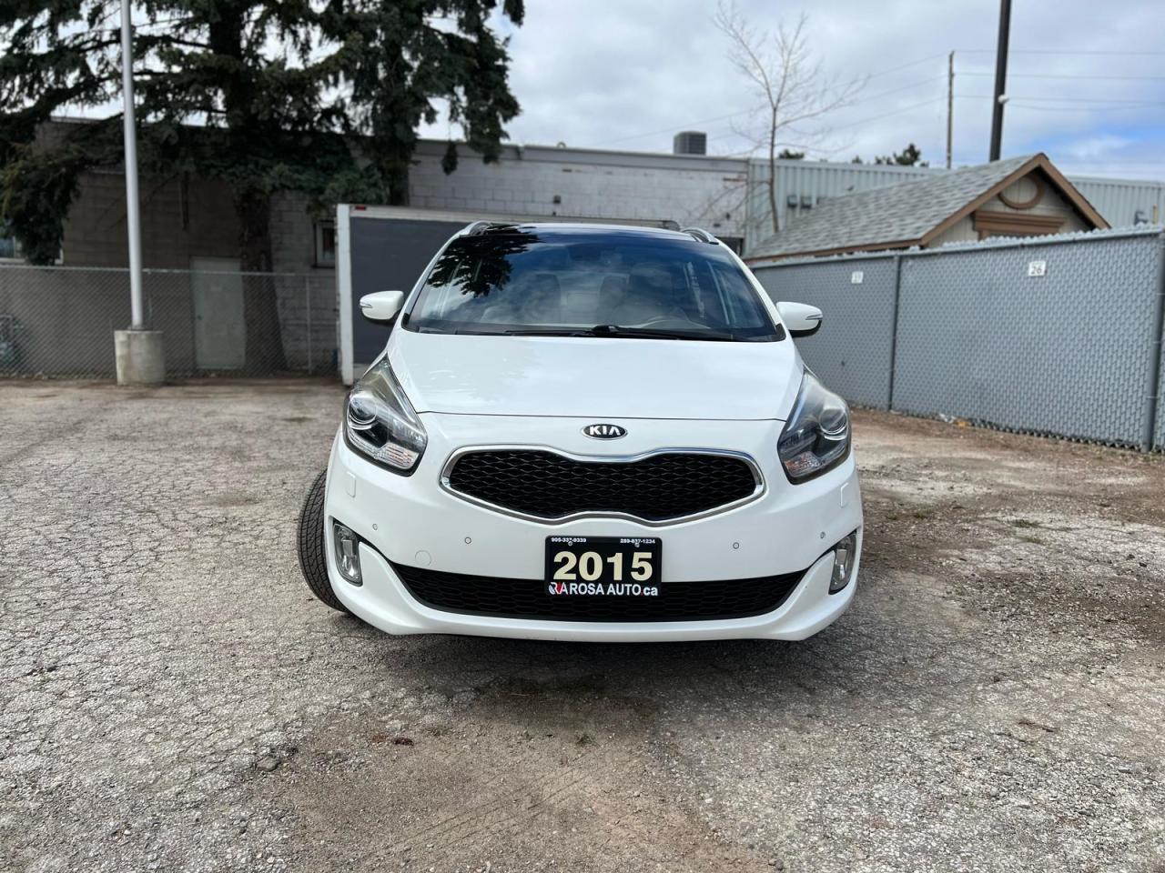 2015 Kia Rondo AUTO 7PASS NAVI SUNROOF BACKUP CAM HEATED SEATS - Photo #8
