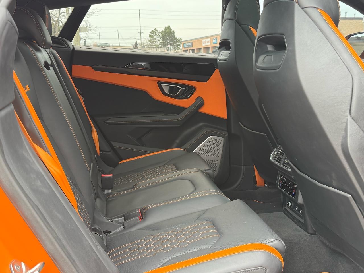 2023 Lamborghini Urus S NAVI|BACKUP|SUNROOF - Photo #14