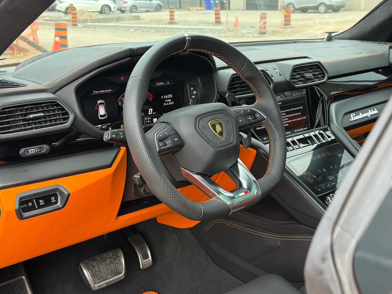 2023 Lamborghini Urus S NAVI|BACKUP|SUNROOF - Photo #6