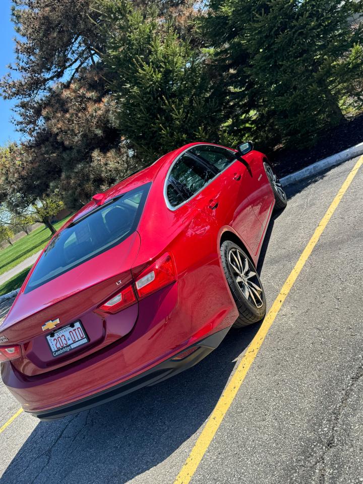 2016 Chevrolet Malibu LT - Photo #3
