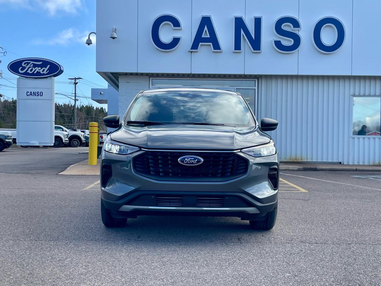 2025 Ford Escape Active AWD Photo1