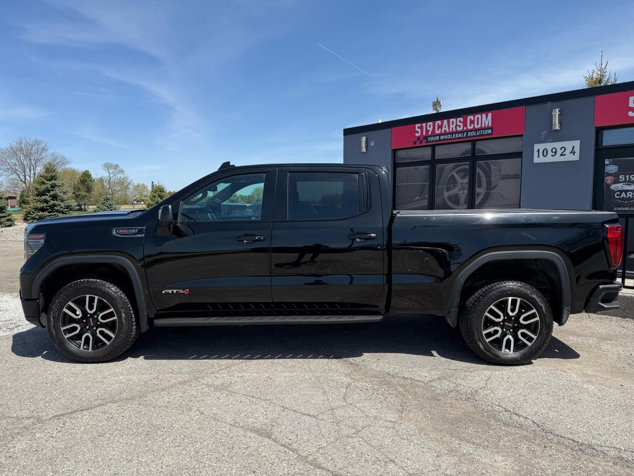 2022 GMC Sierra 1500 AT4 | Navigation | Backup Camera | Sunroof - Photo #2