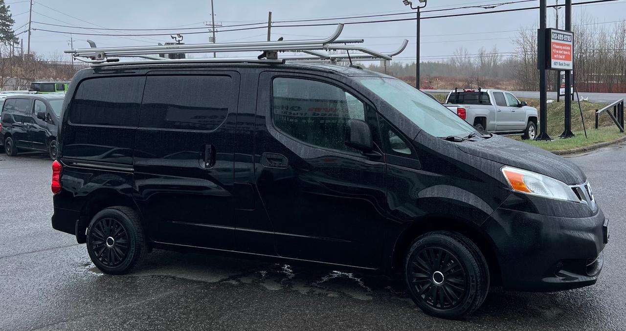 2020 Nissan NV200 S - Photo #4