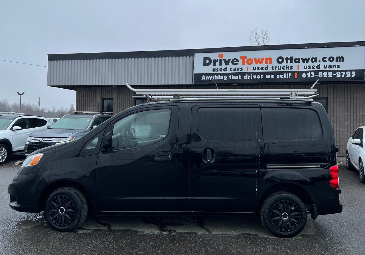 2020 Nissan NV200 S - Photo #8