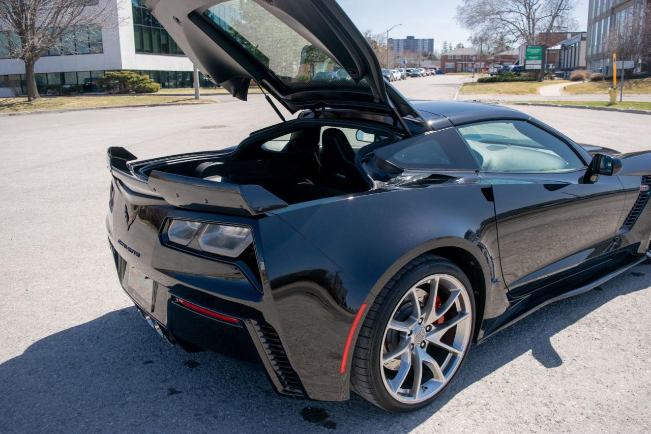 2018 Chevrolet Corvette 1LZ Z06 Coupe - Photo #5