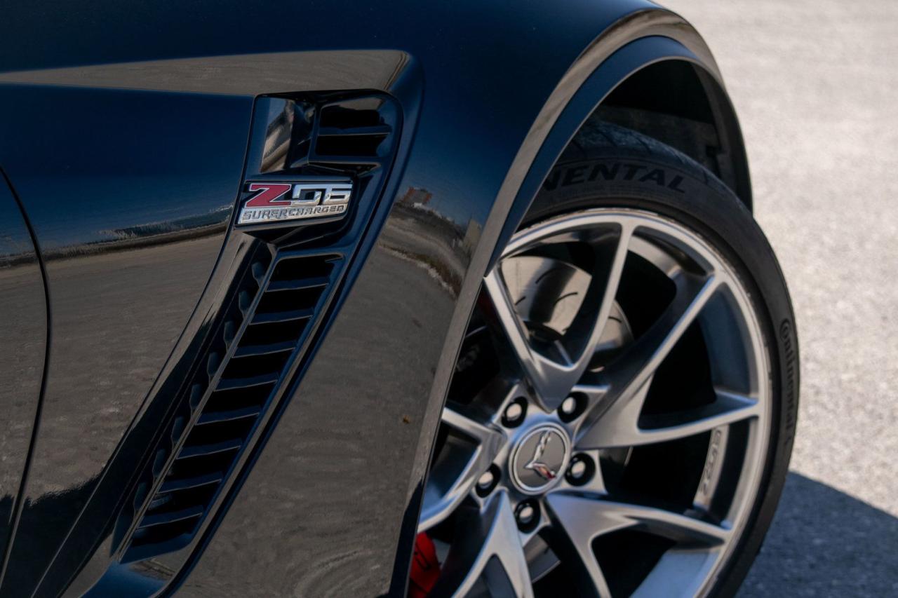 2018 Chevrolet Corvette 1LZ Z06 Coupe - Photo #11