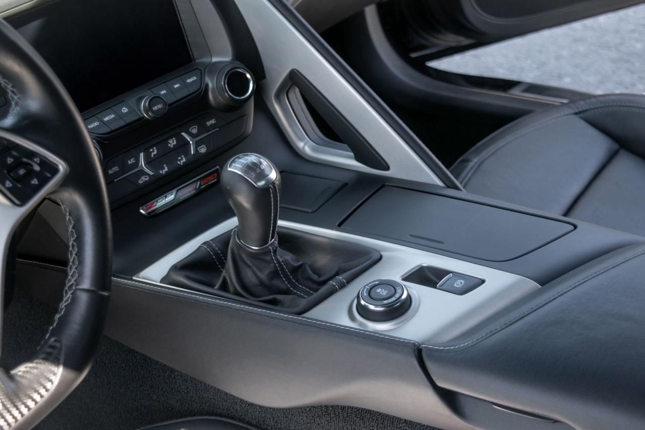 2018 Chevrolet Corvette 1LZ Z06 Coupe - Photo #17