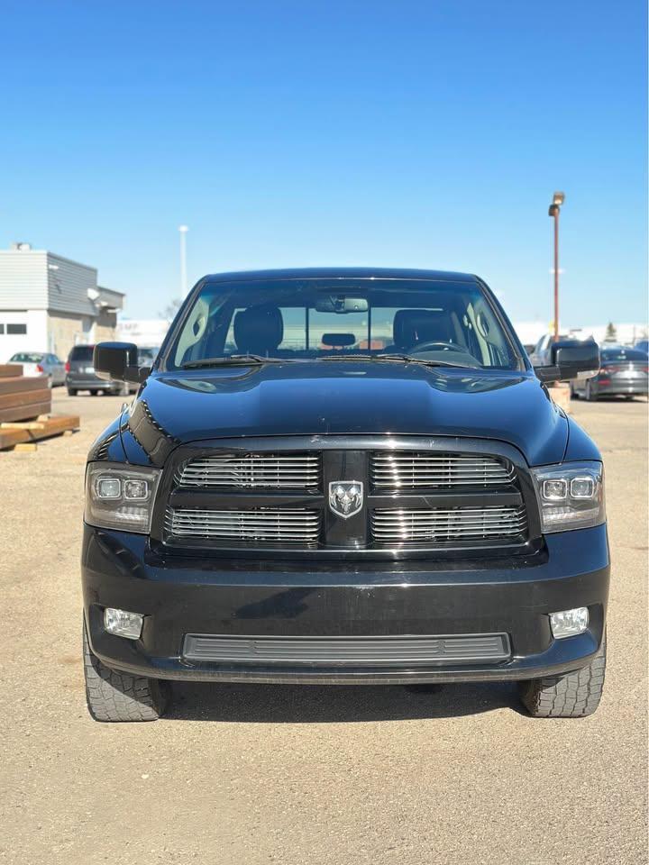 2012 RAM 1500 SPORT - Photo #2