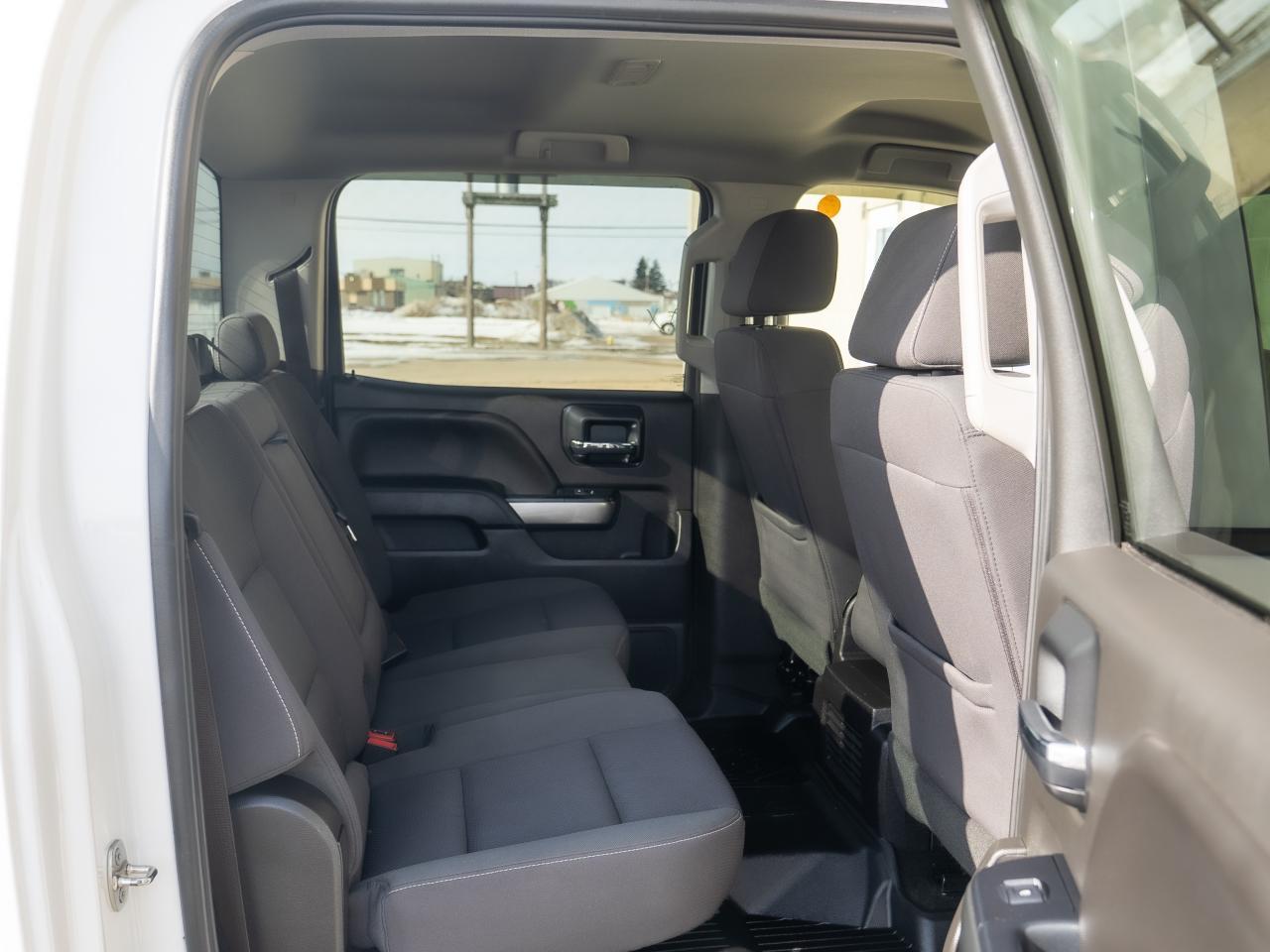 2018 Chevrolet Silverado 1500 LT - Photo #13