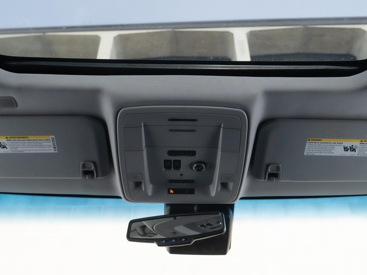 2018 GMC Yukon XL SLT - Photo #11