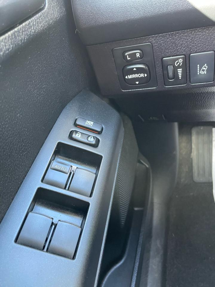 2017 Toyota RAV4 LE - Photo #9