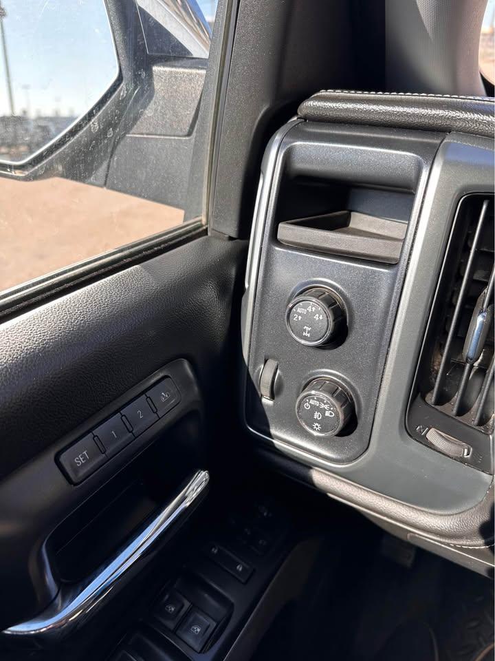 2014 Chevrolet Silverado 1500 LTZ - Photo #9