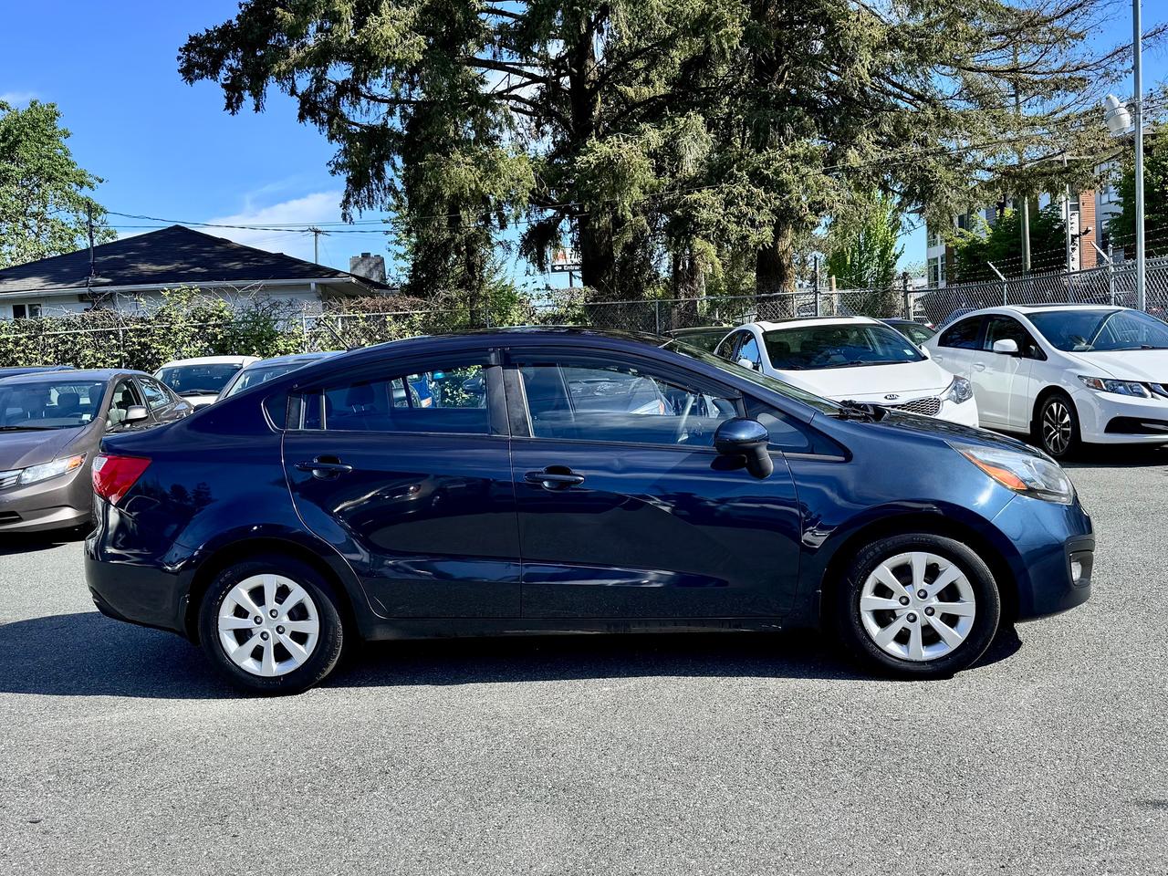 2013 Kia Rio FINANCING AVAILABLE Photo4