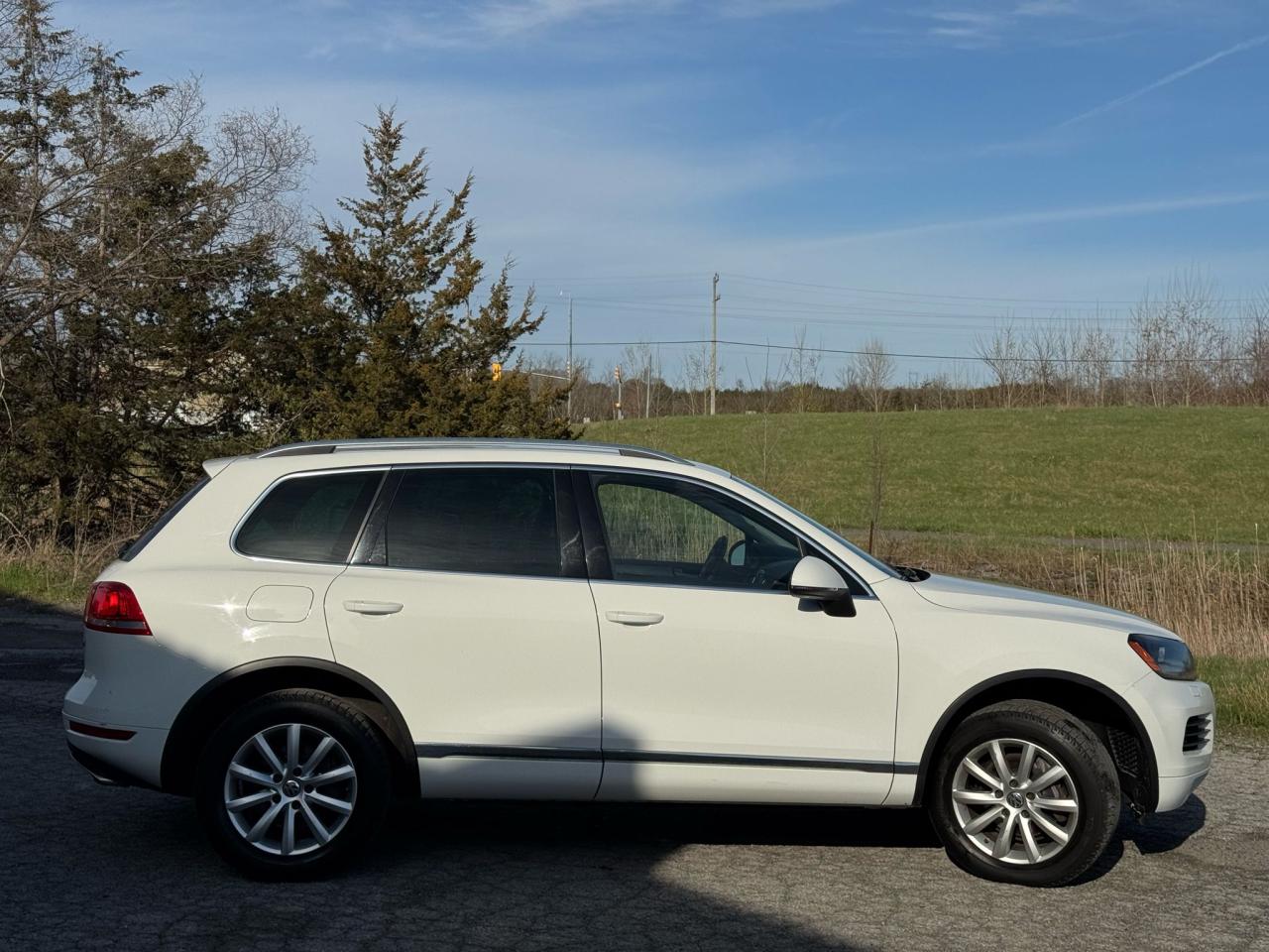 2014 Volkswagen Touareg COMFORTLINE V6 TDI | ONE OWNER | LEATHER | NAV | Photo5