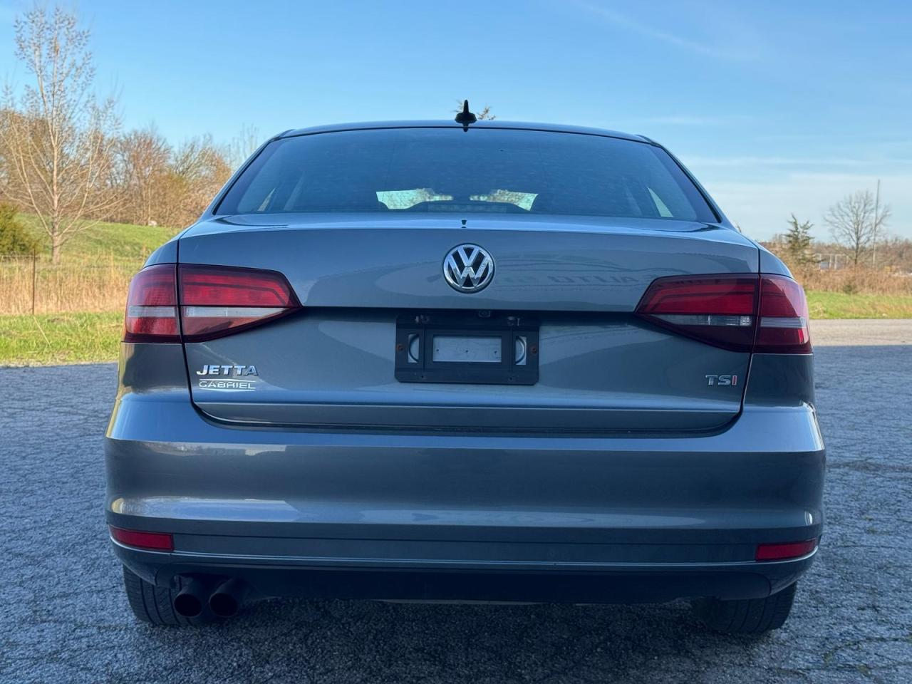 2016 Volkswagen Jetta 1.8T Sport Photo3