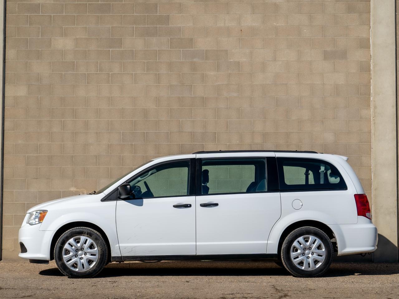2019 Dodge Grand Caravan SE - Photo #5