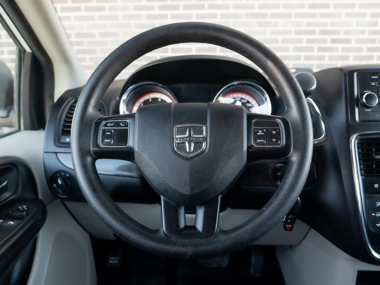 2019 Dodge Grand Caravan SE - Photo #8