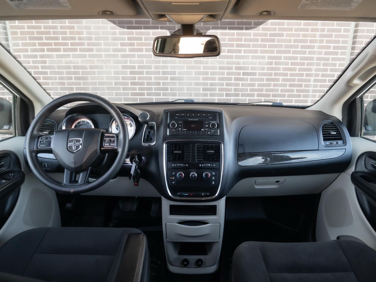 2019 Dodge Grand Caravan SE - Photo #18