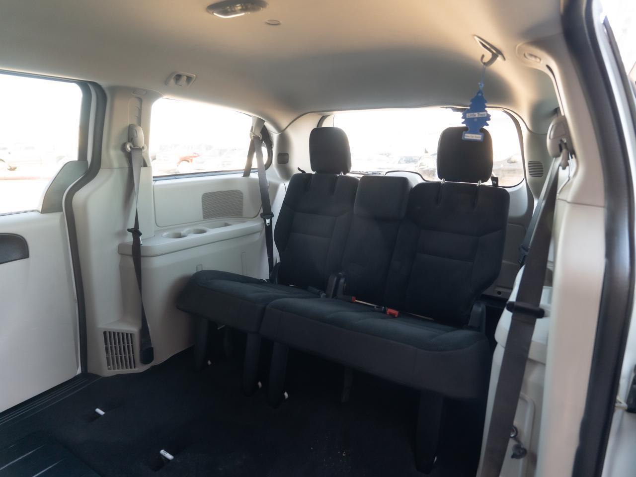 2019 Dodge Grand Caravan SE - Photo #13