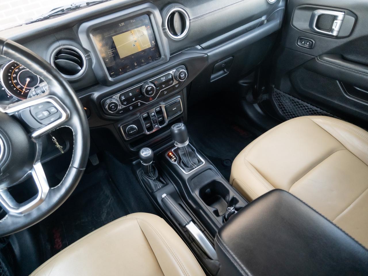 2018 Jeep Wrangler Sahara - Photo #11