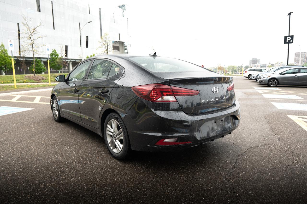 2020 Hyundai Elantra Preferred | NO ACCIDENT | CLEAN CARFAX | - Photo #6
