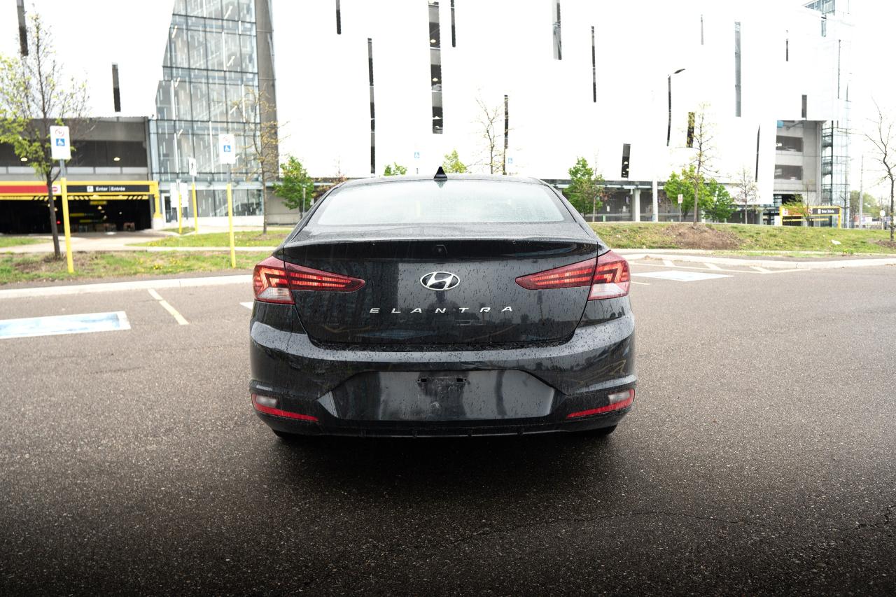 2020 Hyundai Elantra Preferred | NO ACCIDENT | CLEAN CARFAX | - Photo #5