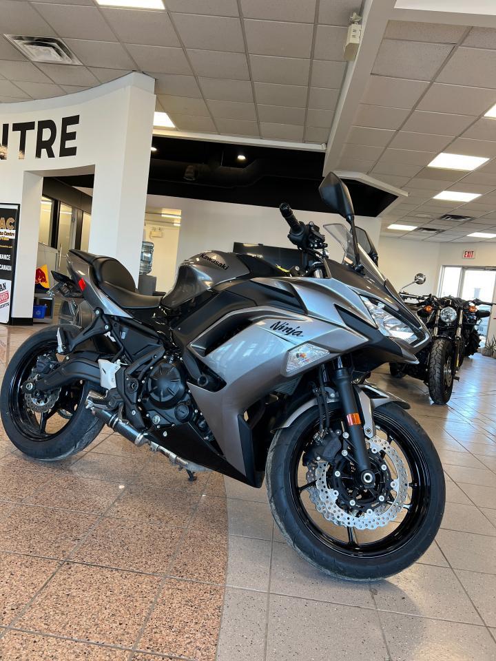 2021 Kawasaki Ninja M - Photo #3