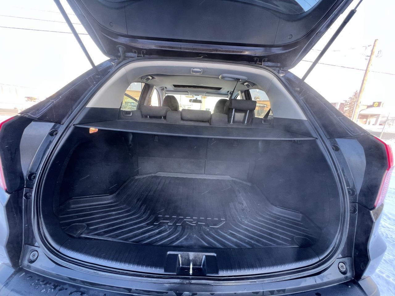 2017 Honda HR-V EX - Photo #17