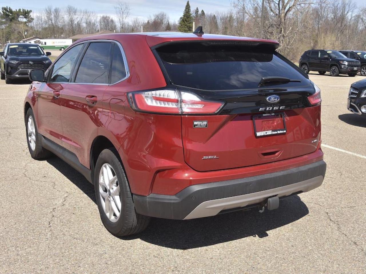 2021 Ford Edge SEL - Photo #4