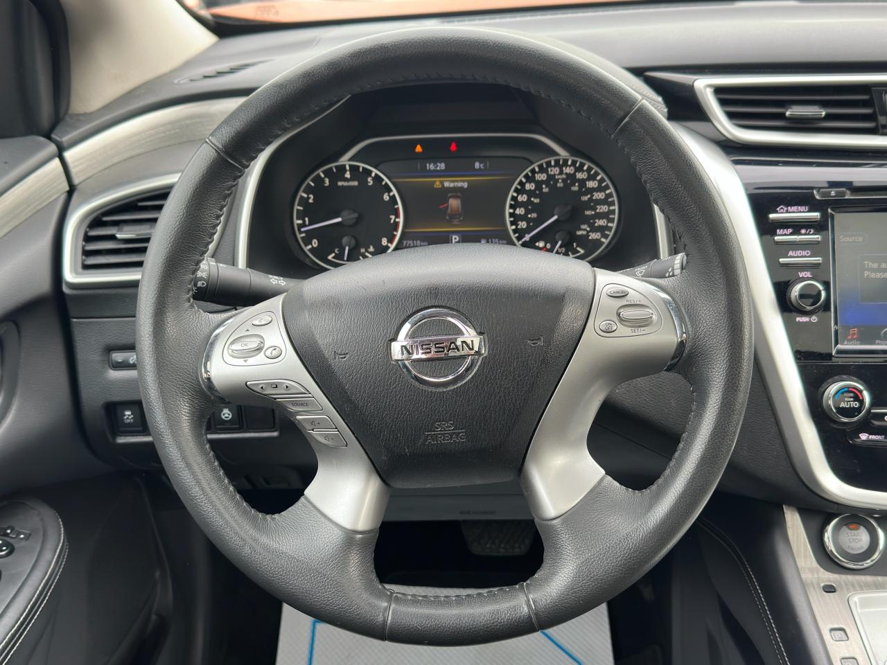 2015 Nissan Murano SV - Photo #15