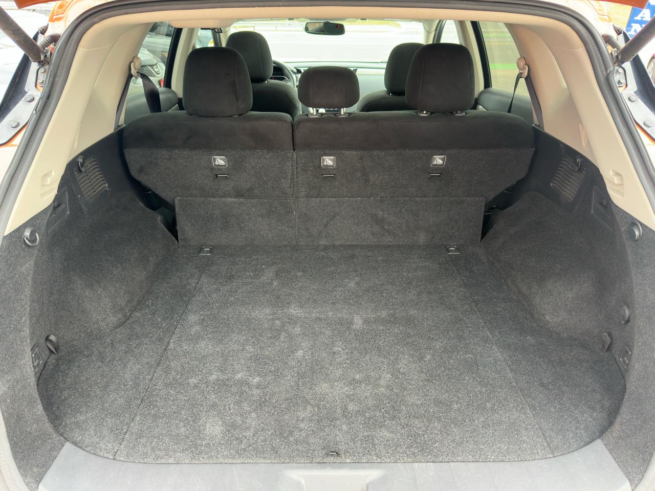 2015 Nissan Murano SV - Photo #13