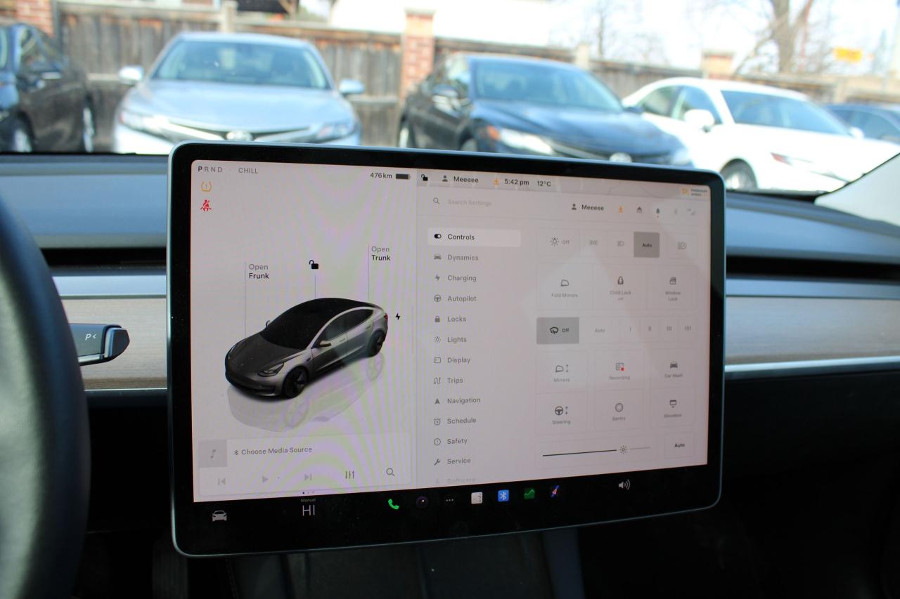 2023 Tesla Model 3 LONG RANGE - Photo #8