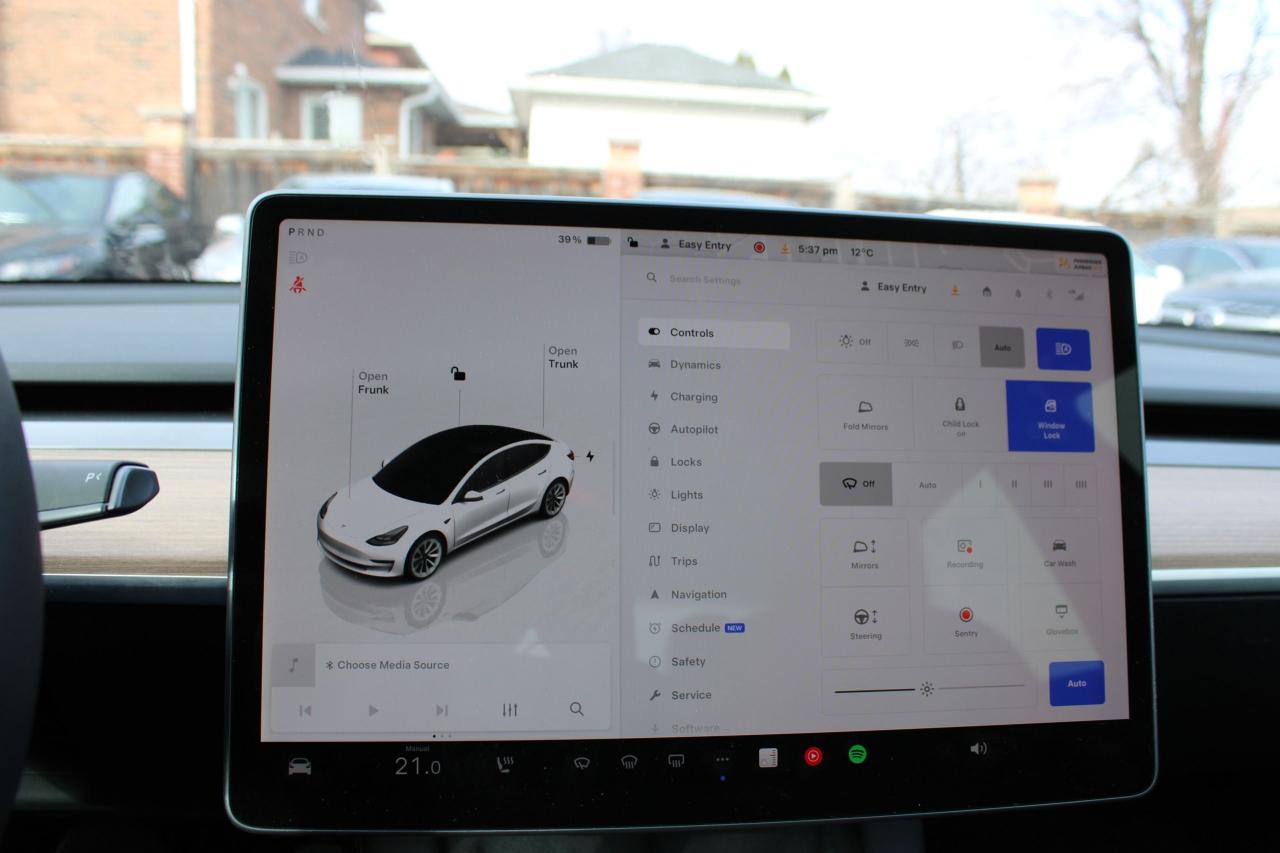 2023 Tesla Model 3 LONG RANGE - Photo #2