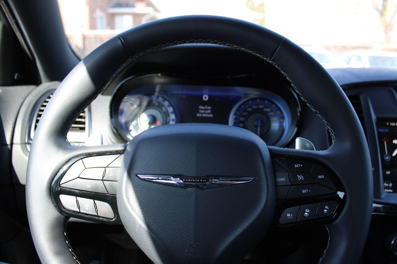 2023 Chrysler 300 300S - Photo #14