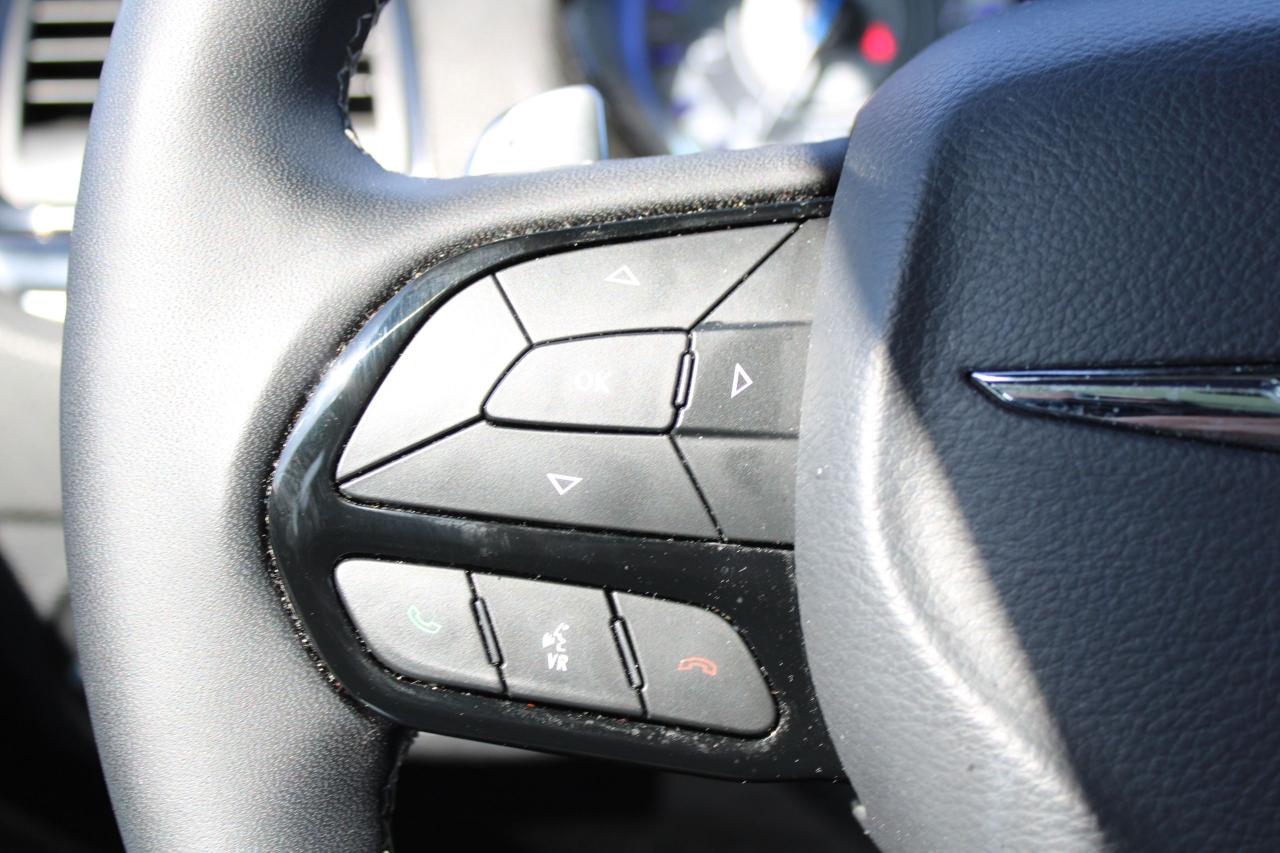 2023 Chrysler 300 300S - Photo #16