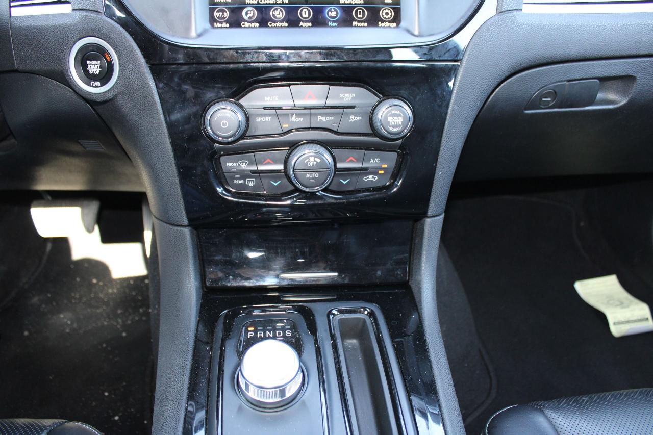 2023 Chrysler 300 300S - Photo #17