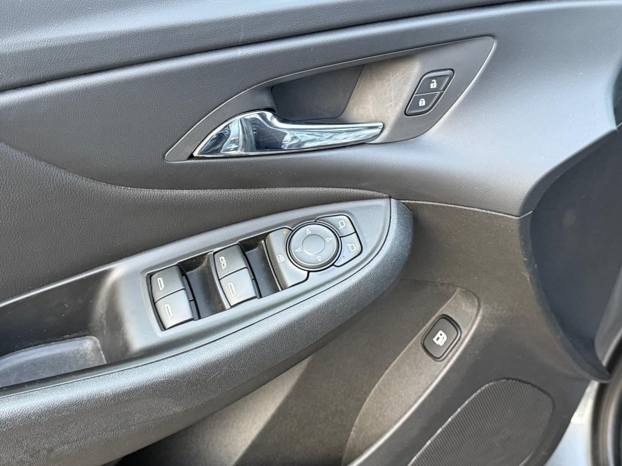 2018 Chevrolet Volt LT - Photo #22