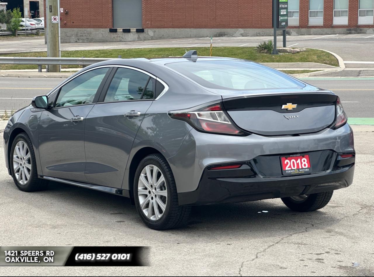 2018 Chevrolet Volt LT - Photo #4