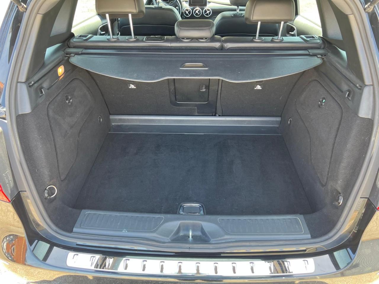 2013 Mercedes-Benz B-Class NO ACCIDENT BLIND SPOT BACKUP CAM HEATED SEATS - Photo #12