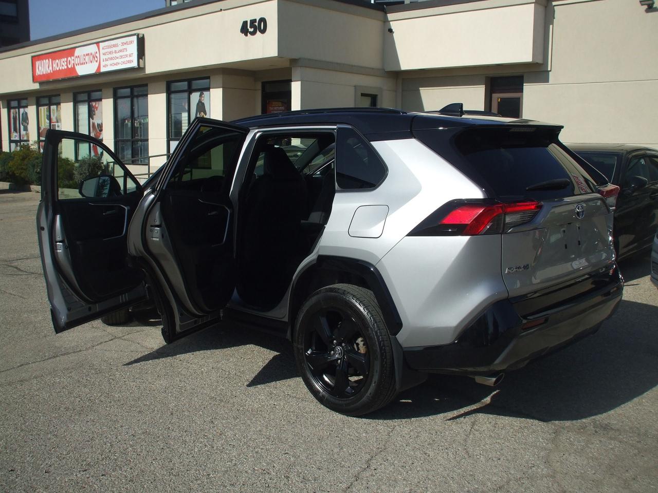 2020 Toyota RAV4 Hybrid XLE - Photo #19