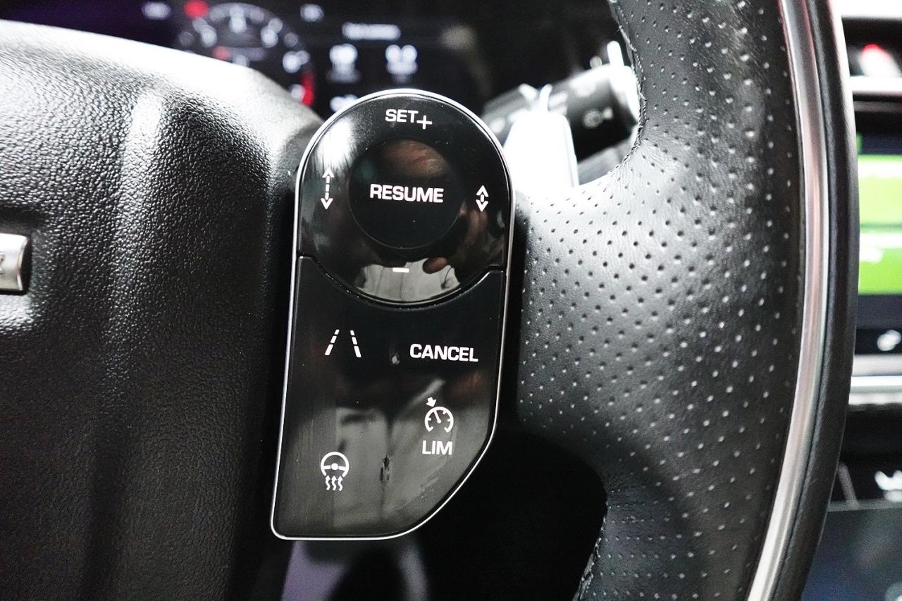 2020 Land Rover Range Rover Velar P300 R-Dynamic S,DEALER MAINTAIN, NO ACCIDENT - Photo #31